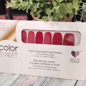 Color Street Nail Set- Beijing Beauty